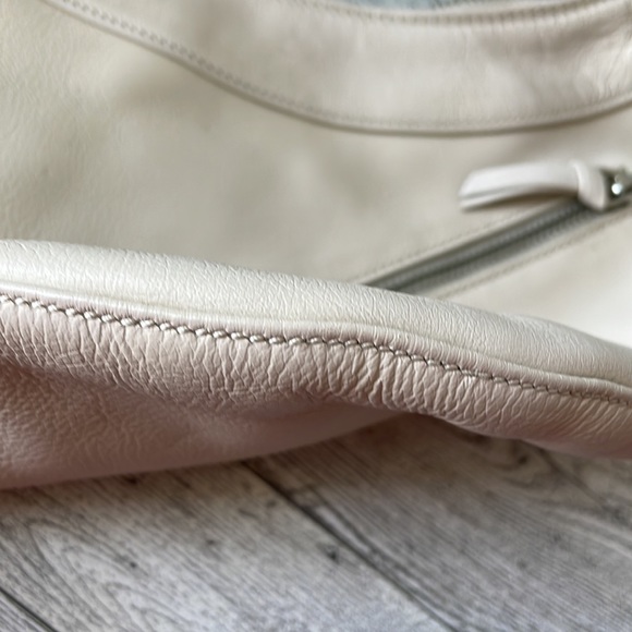 Luis Esteve Leather Hobo Bag Made in Spain EUC - Picture 15 of 15